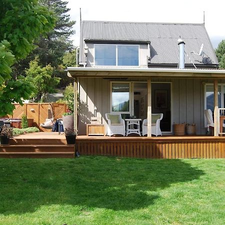 Private Cottage With Spa And Amazing Lake Views Closeburn Экстерьер фото