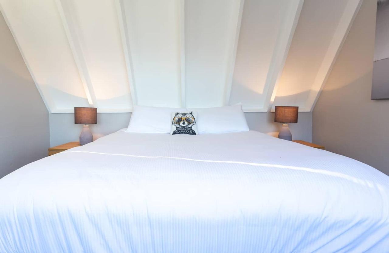 Private Cottage With Spa And Amazing Lake Views Closeburn Экстерьер фото